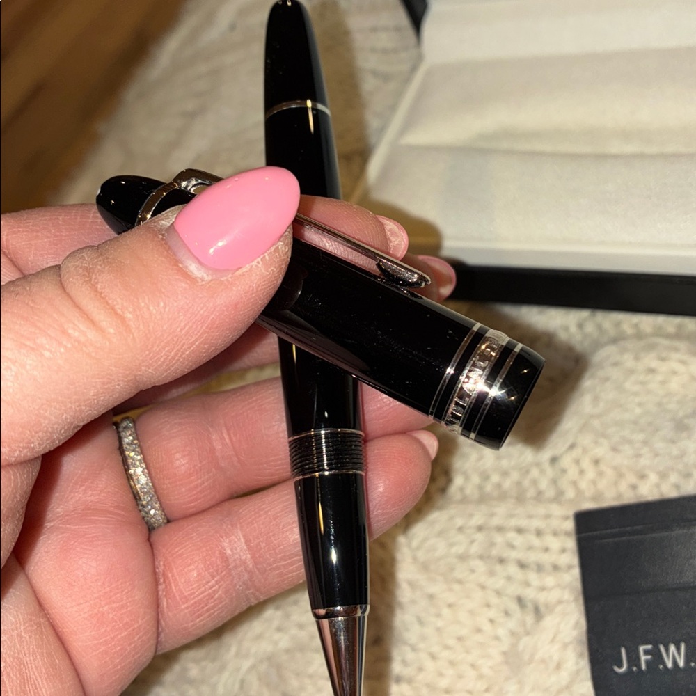 MONTBLANC PLATINUM-COATED BALLPOINT PEN - Picture 7 of 8